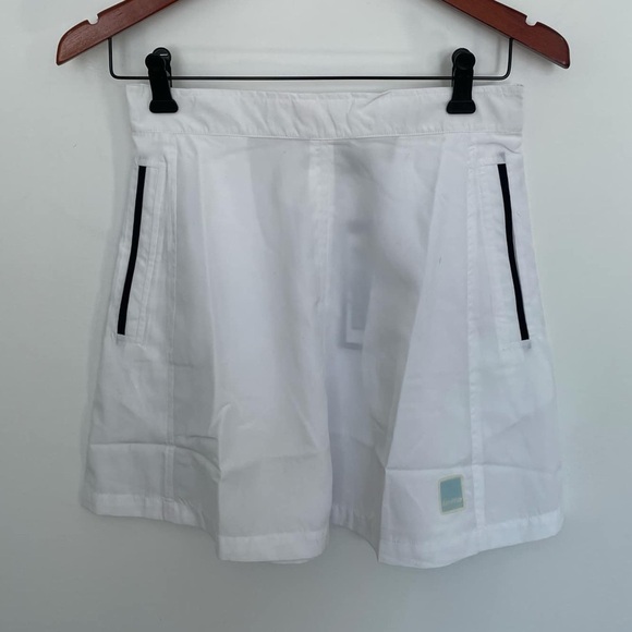 Lotto White Athletic tennis Shorts - Picture 2 of 6